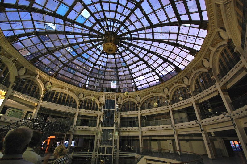 Illustration for article titled These Abandoned Malls Would Be Awesome Post-Apocalyptic Film Locations